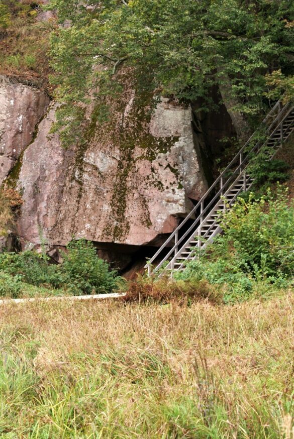trappe til udsigtspunkt i ekkodalen paa bornholm